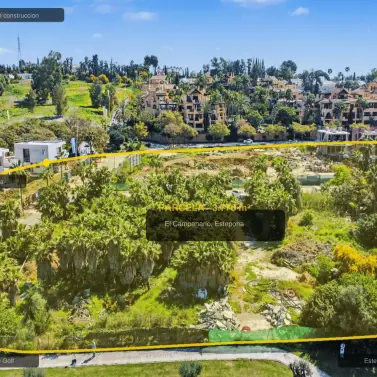 Venta de parcela comercial en Estepona