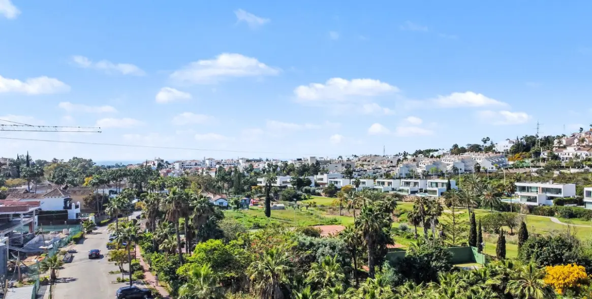 Venta de parcela comercial en Estepona 8