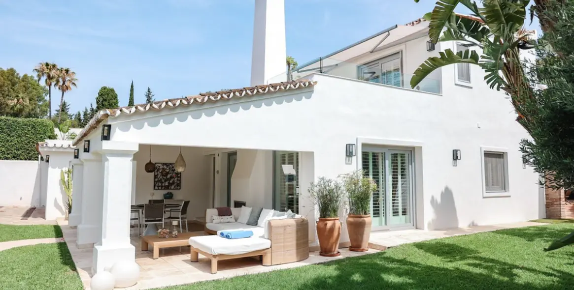 Venta de villa independiente en La Quinta 24