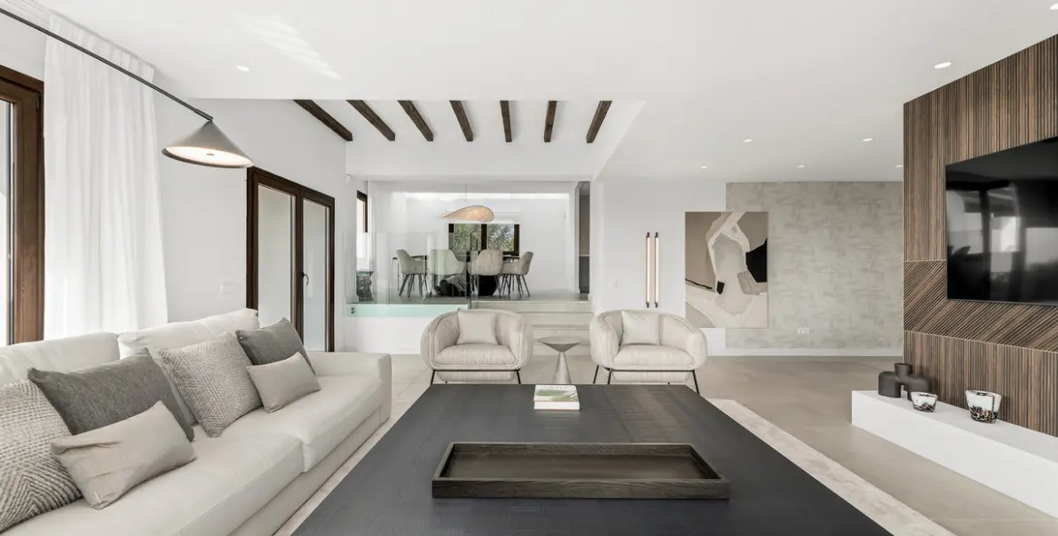 Venta de villa independiente en Estepona 3