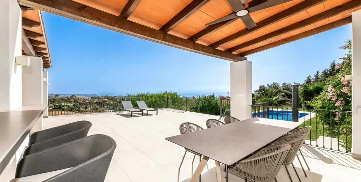 Venta de villa independiente en Estepona 10