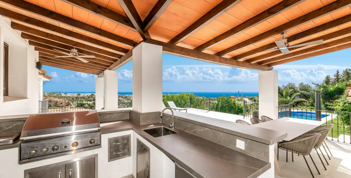 Venta de villa independiente en Estepona 12