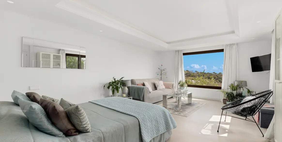 Venta de villa independiente en Estepona 17