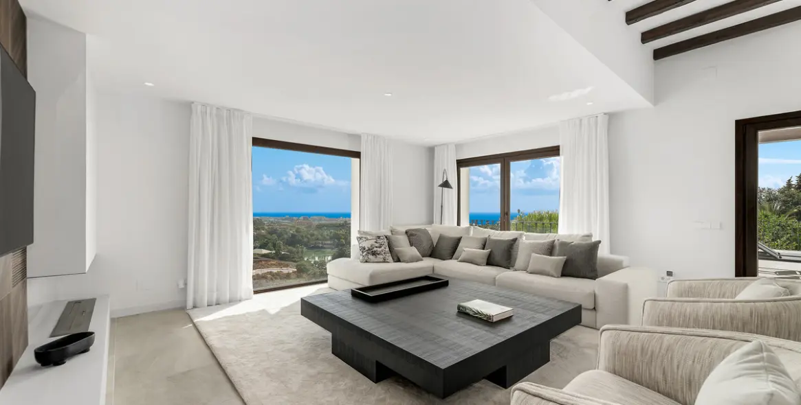 Venta de villa independiente en Estepona 31