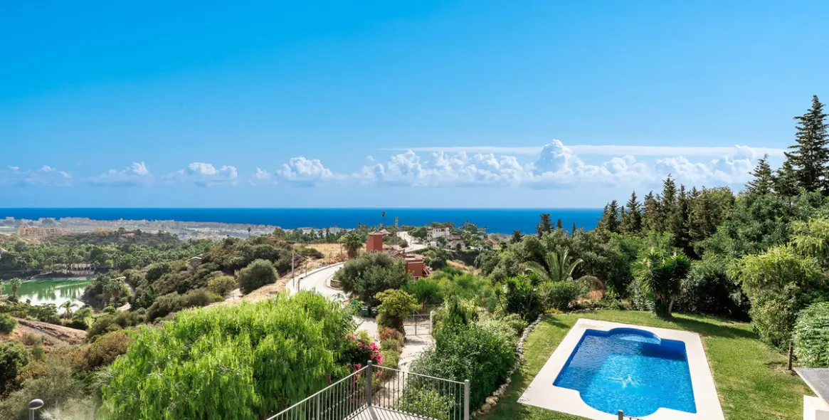 Venta de villa independiente en Estepona 44