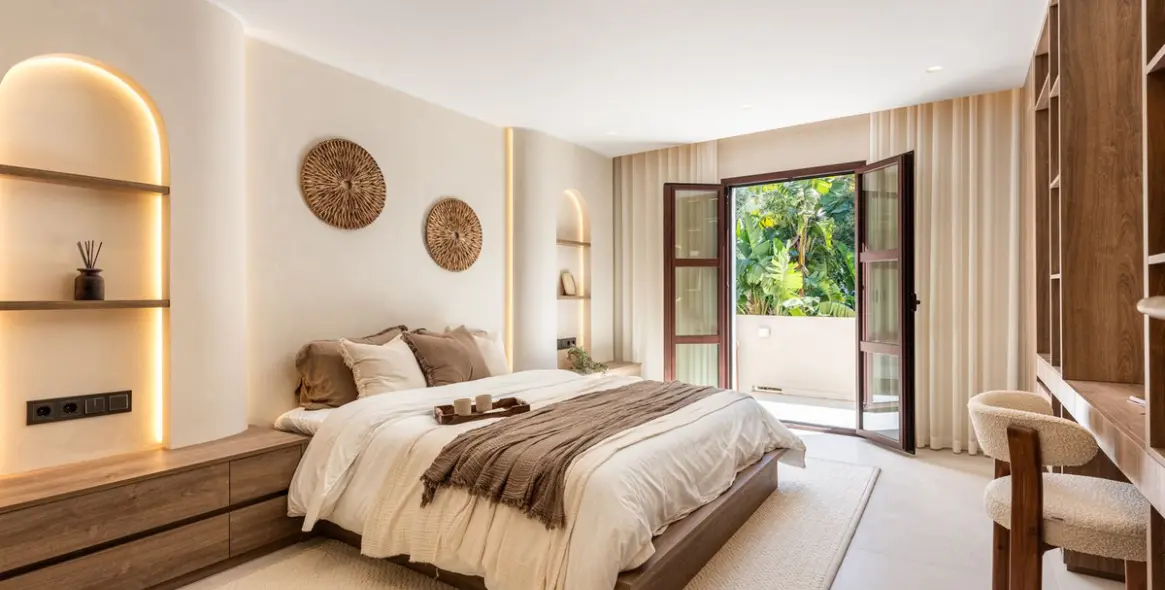 Venta de adosado en The Golden Mile 28