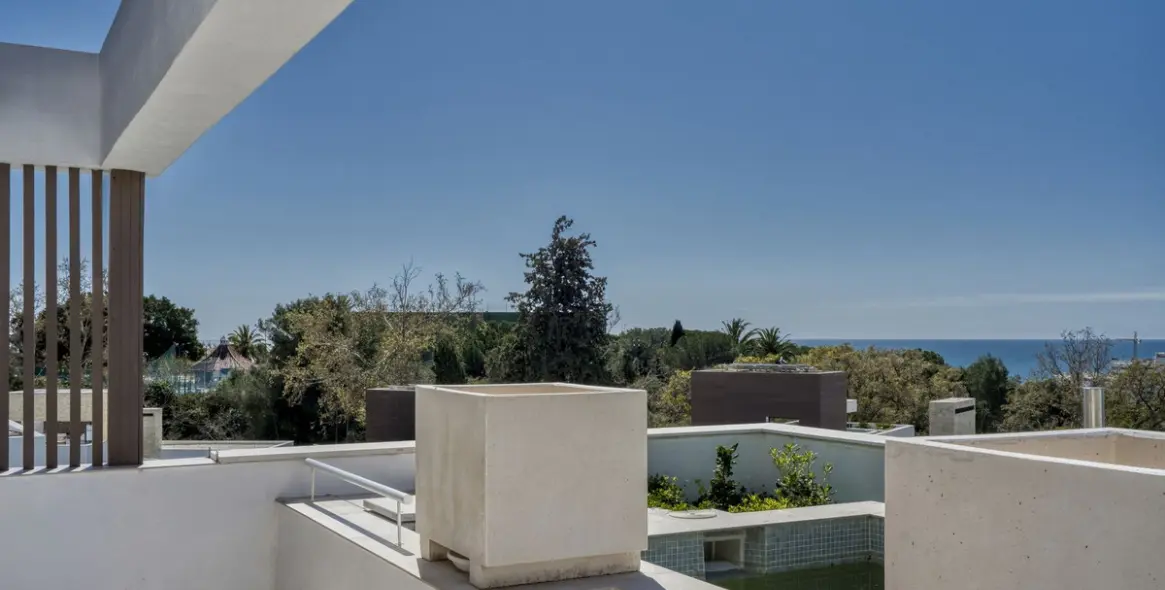 Venta de villa independiente en Marbella 2