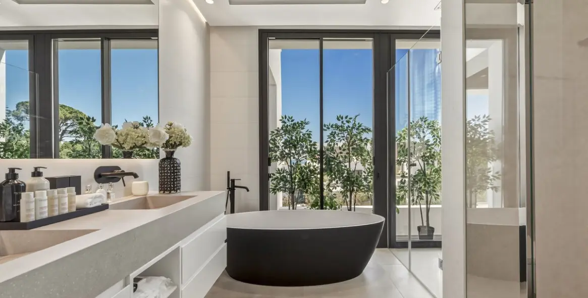 Venta de villa independiente en Marbella 25