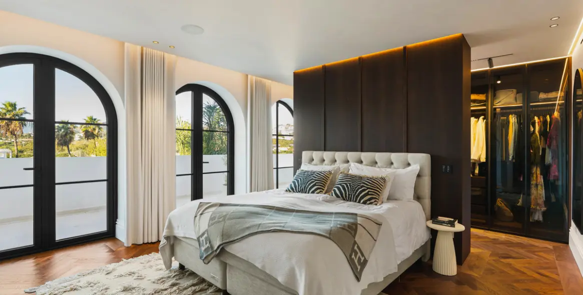 Venta de villa independiente en Nueva Andalucía 16