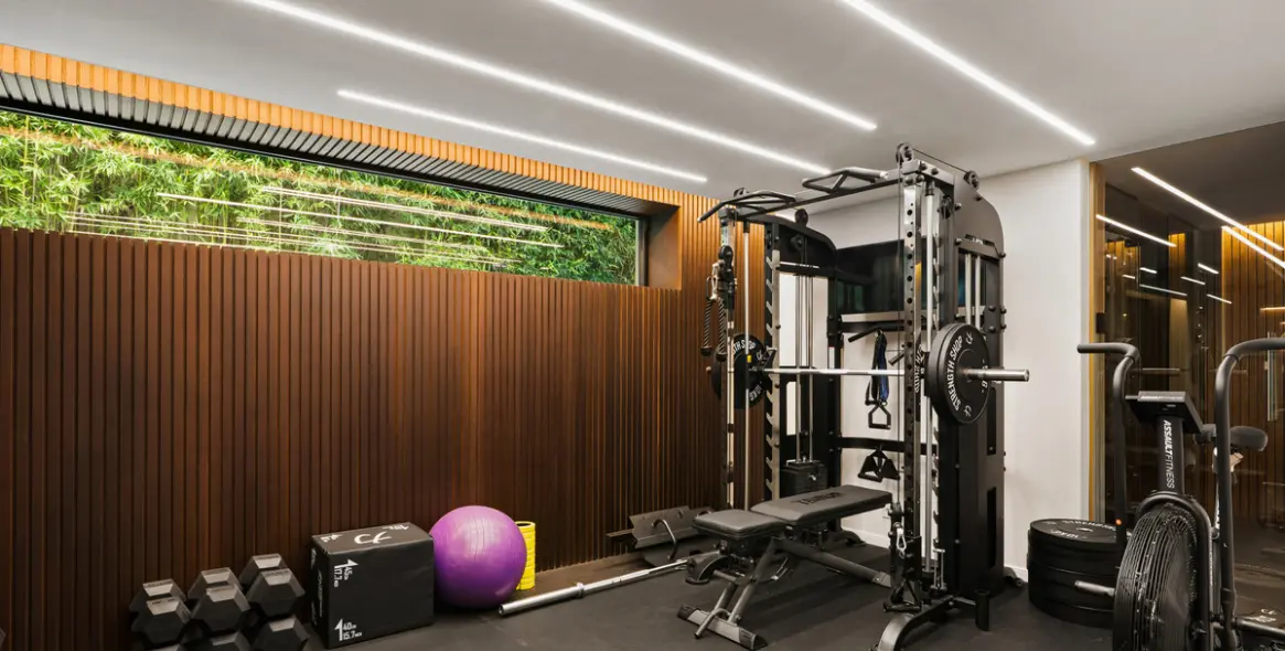 Venta de villa independiente en Nueva Andalucía 24