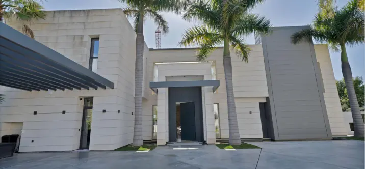 Alquiler a largo plazo de villa independiente en Nagüeles 3