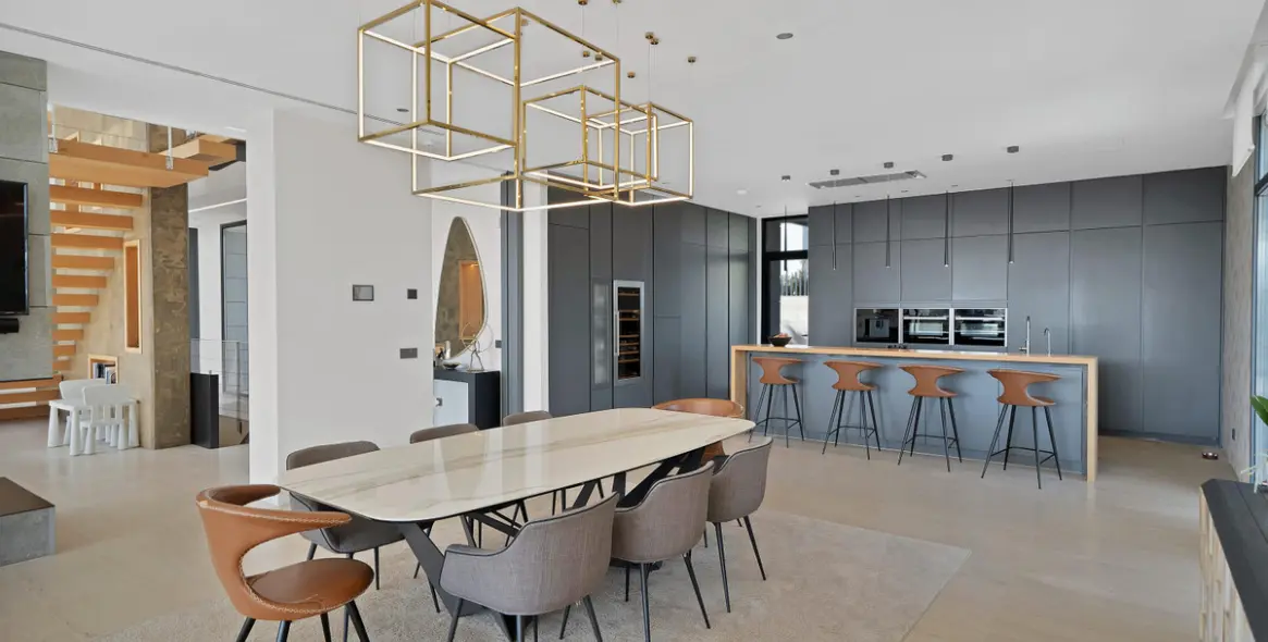 Alquiler a largo plazo de villa independiente en Nagüeles 14