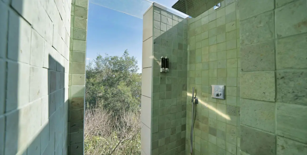 Alquiler a largo plazo de villa independiente en Nagüeles 24