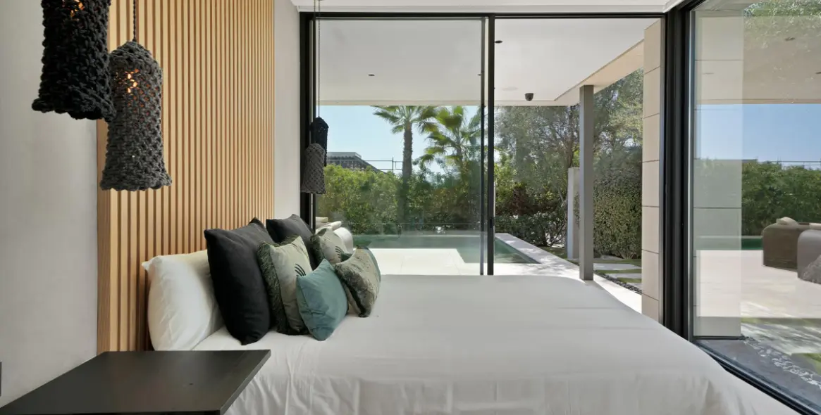 Alquiler a largo plazo de villa independiente en Nagüeles 27