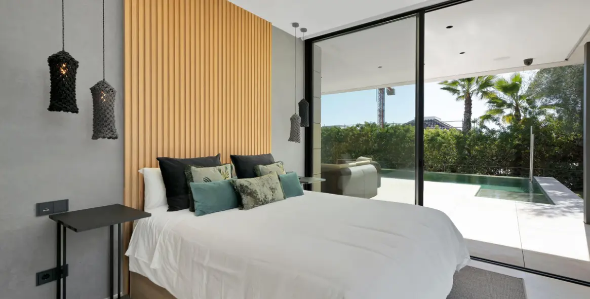 Alquiler a largo plazo de villa independiente en Nagüeles 28