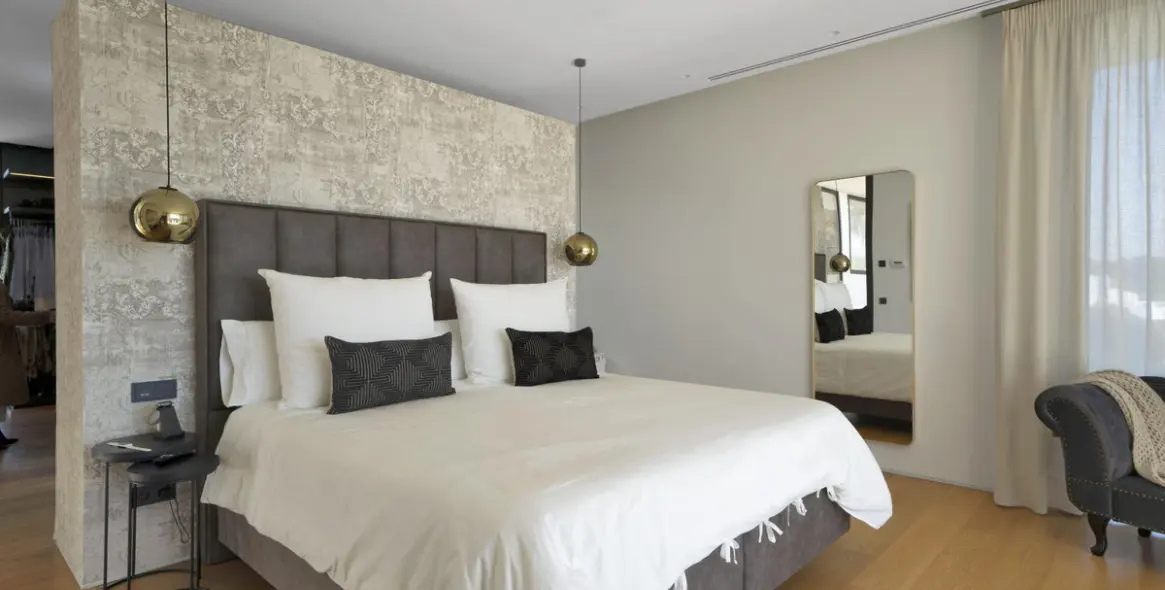 Alquiler a largo plazo de villa independiente en Nagüeles 30