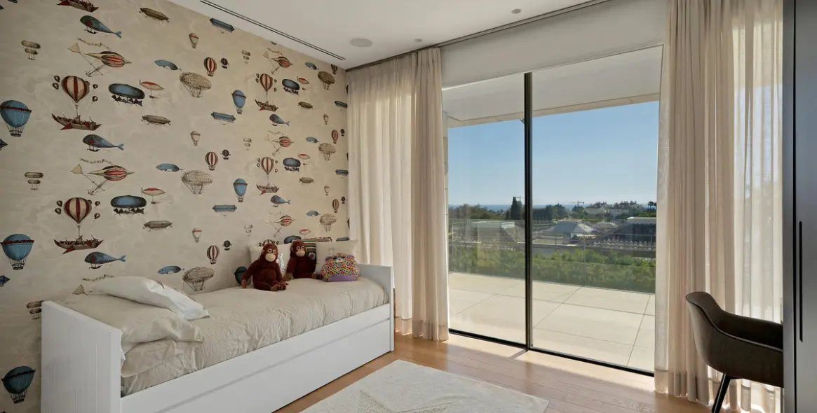 Alquiler a largo plazo de villa independiente en Nagüeles 33