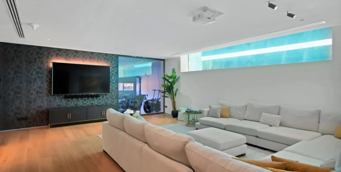 Alquiler a largo plazo de villa independiente en Nagüeles 41