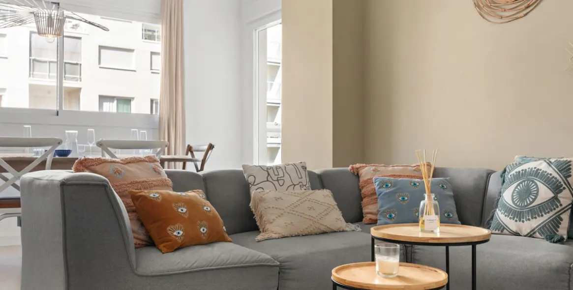 Sale of middle floor apartment in Estepona 3