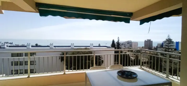 Продажа апартаментов на среднем этаже в Montemar 0