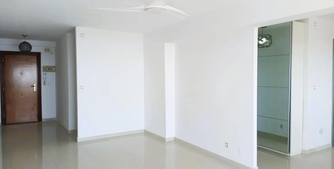 Продажа апартаментов на среднем этаже в Montemar 5