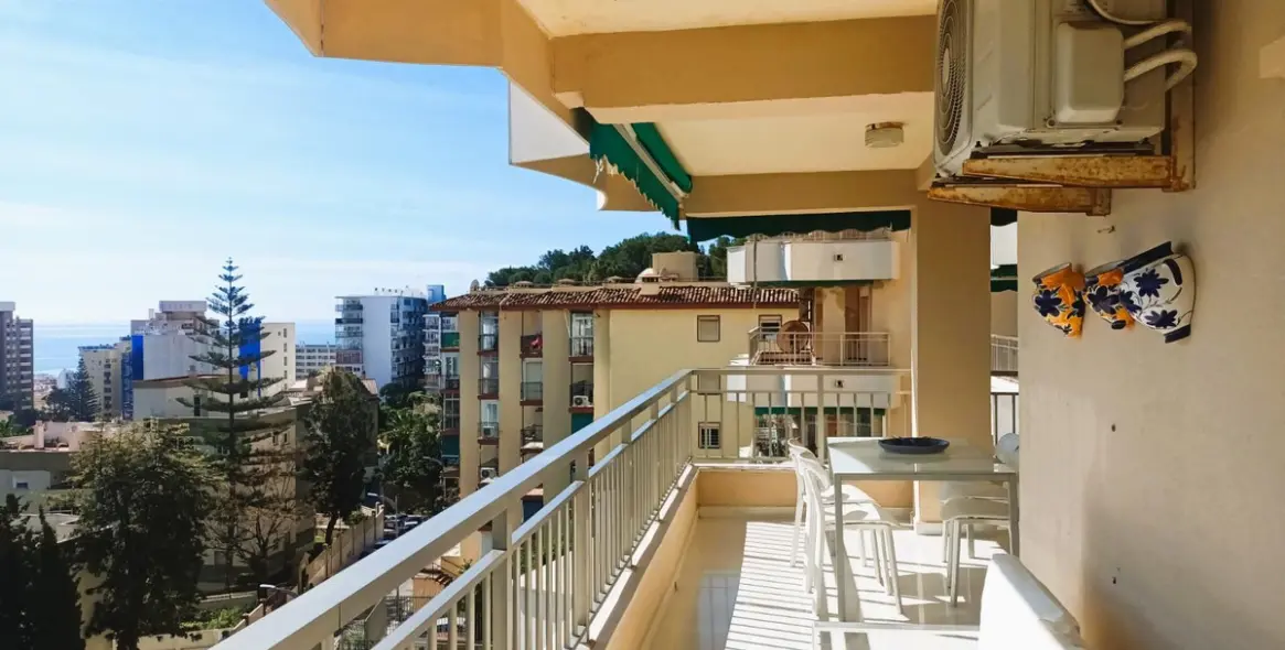 Продажа апартаментов на среднем этаже в Montemar 11