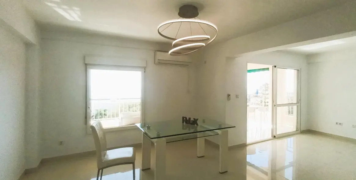 Продажа апартаментов на среднем этаже в Montemar 15