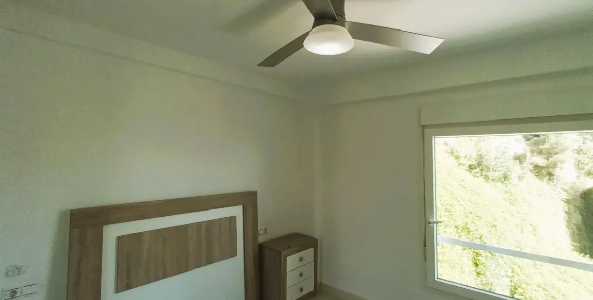 Продажа апартаментов на среднем этаже в Montemar 19