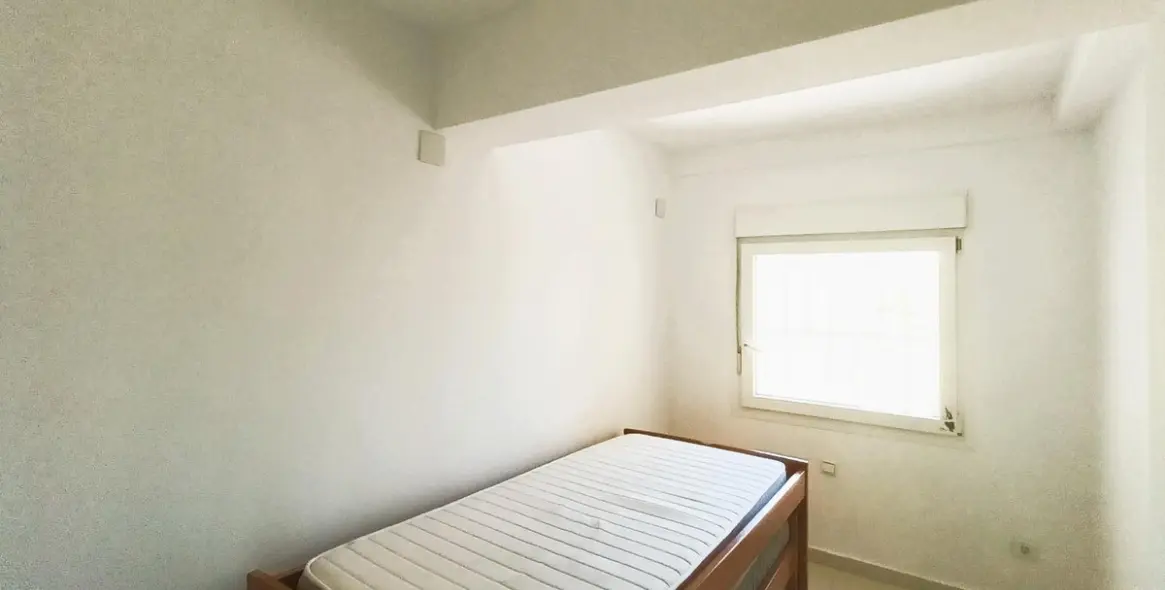 Продажа апартаментов на среднем этаже в Montemar 28