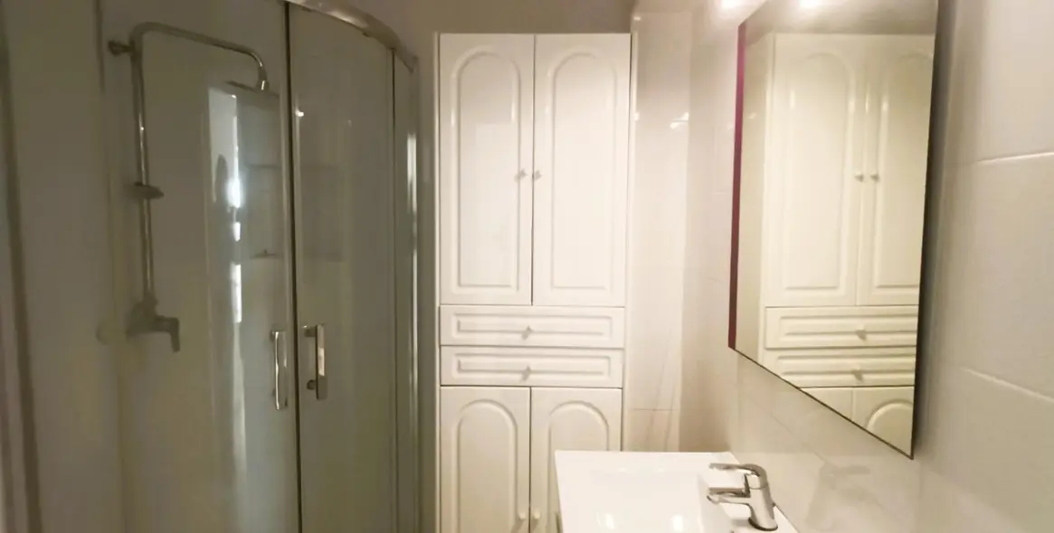 Продажа апартаментов на среднем этаже в Montemar 30