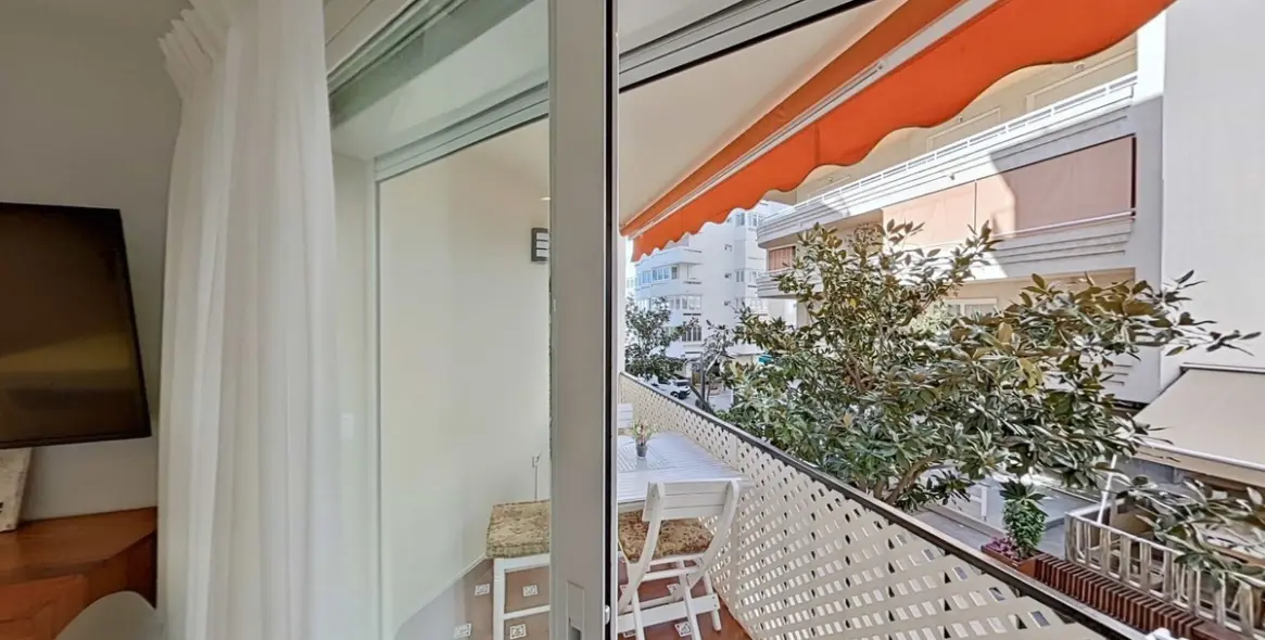 Venta de apartamento en planta media en Marbella 12