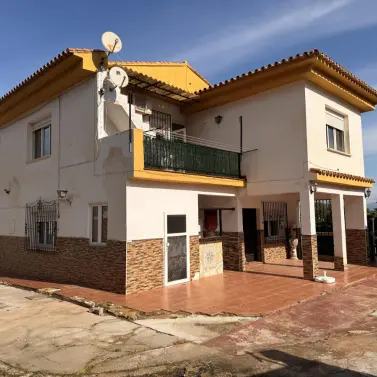 Sale of detached villa in Alhaurín de la Torre