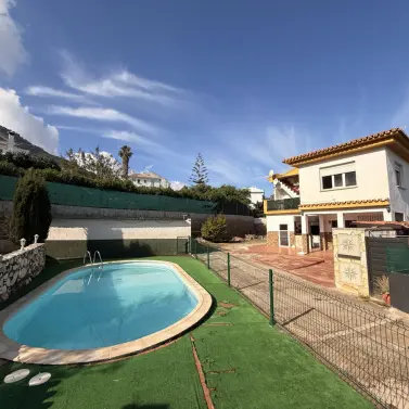 Sale of detached villa in Alhaurín de la Torre