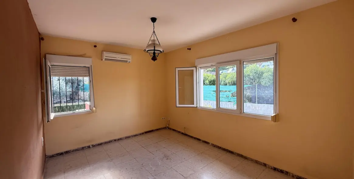 Sale of detached villa in Alhaurín de la Torre 13