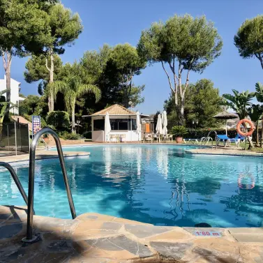 Sale of ground floor apartment in Miraflores