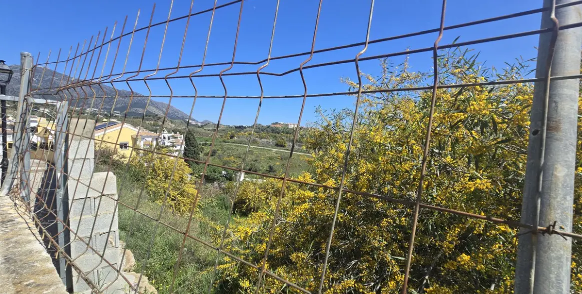 Продажа  жилого участка в Fuengirola 5