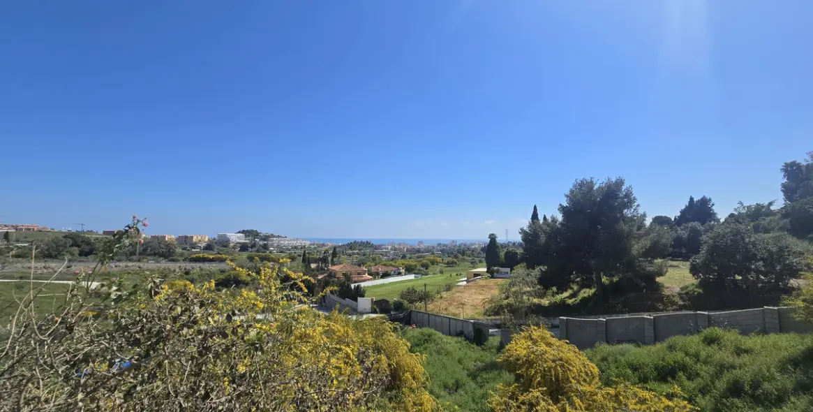 Продажа  жилого участка в Fuengirola 7