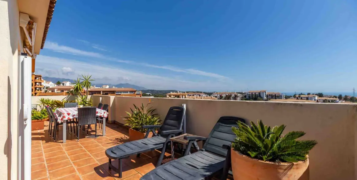 Sale of penthouse in Mijas 83