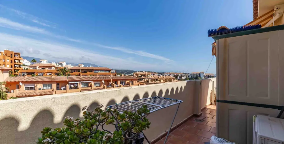 Sale of penthouse in Mijas 91
