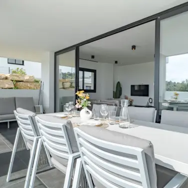 Продажа апартаментов на первом этаже в Mijas