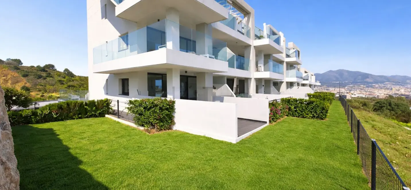 Venta de apartamento en planta baja en Mijas 0