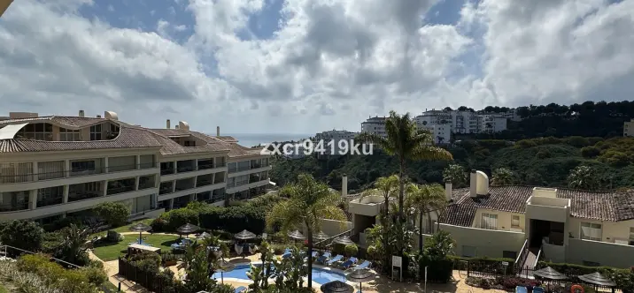 Продажа апартаментов на среднем этаже в Riviera del Sol 2