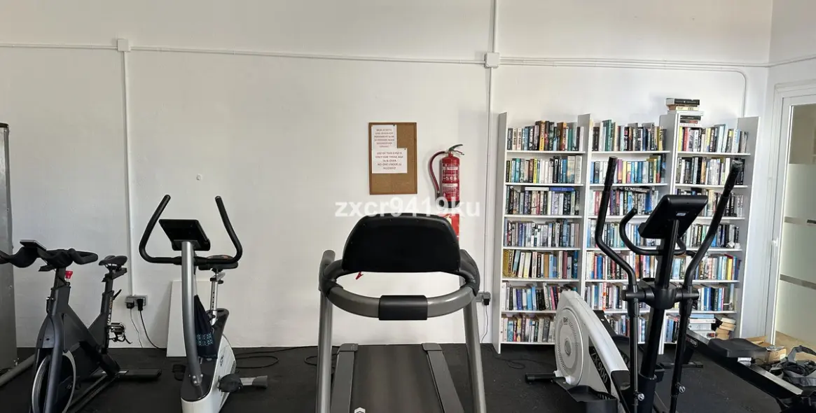 Sale of middle floor apartment in Riviera del Sol 33