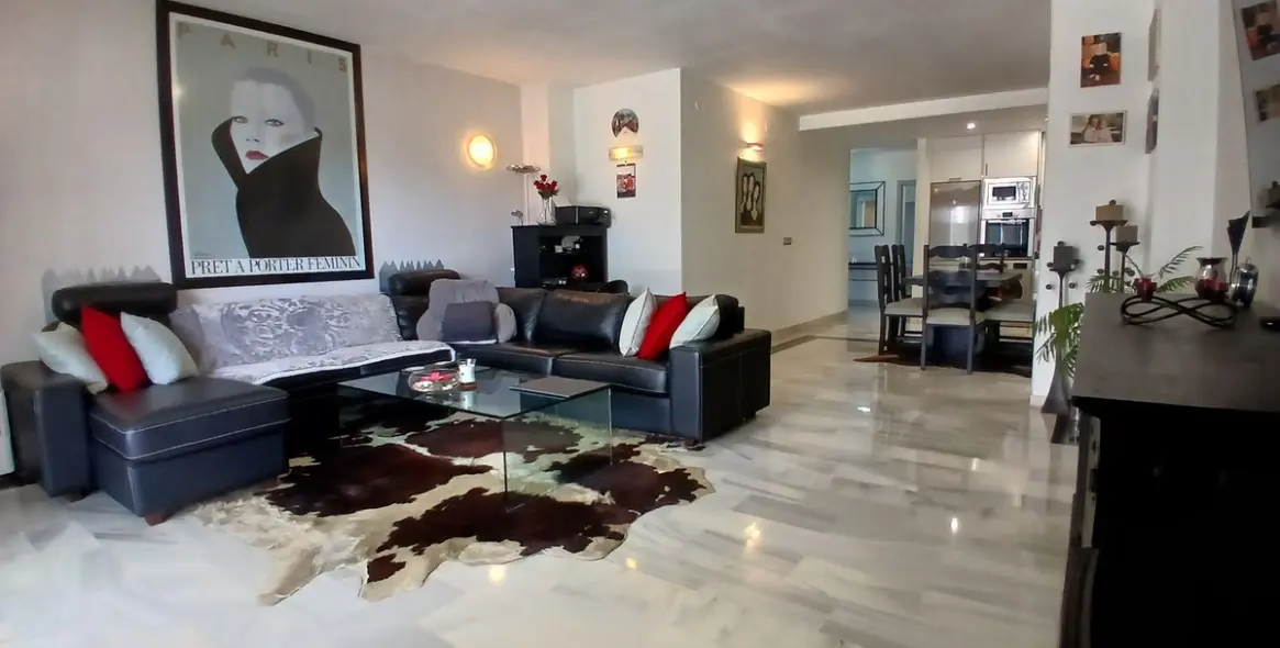 Sale of ground floor apartment in Calahonda 5