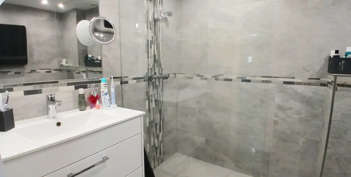 Sale of ground floor apartment in Calahonda 11