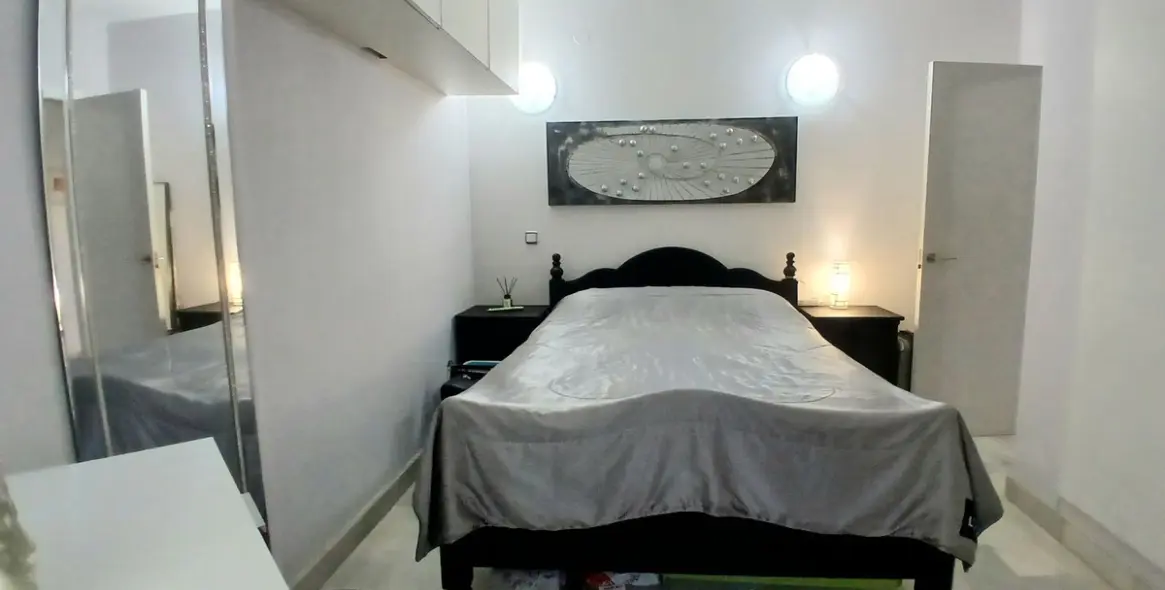 Sale of ground floor apartment in Calahonda 12