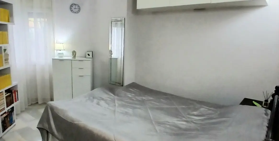 Sale of ground floor apartment in Calahonda 18