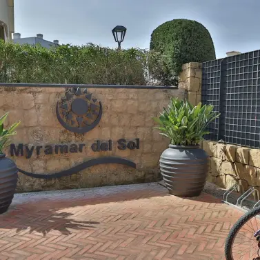 Sale of ground floor apartment in Mijas