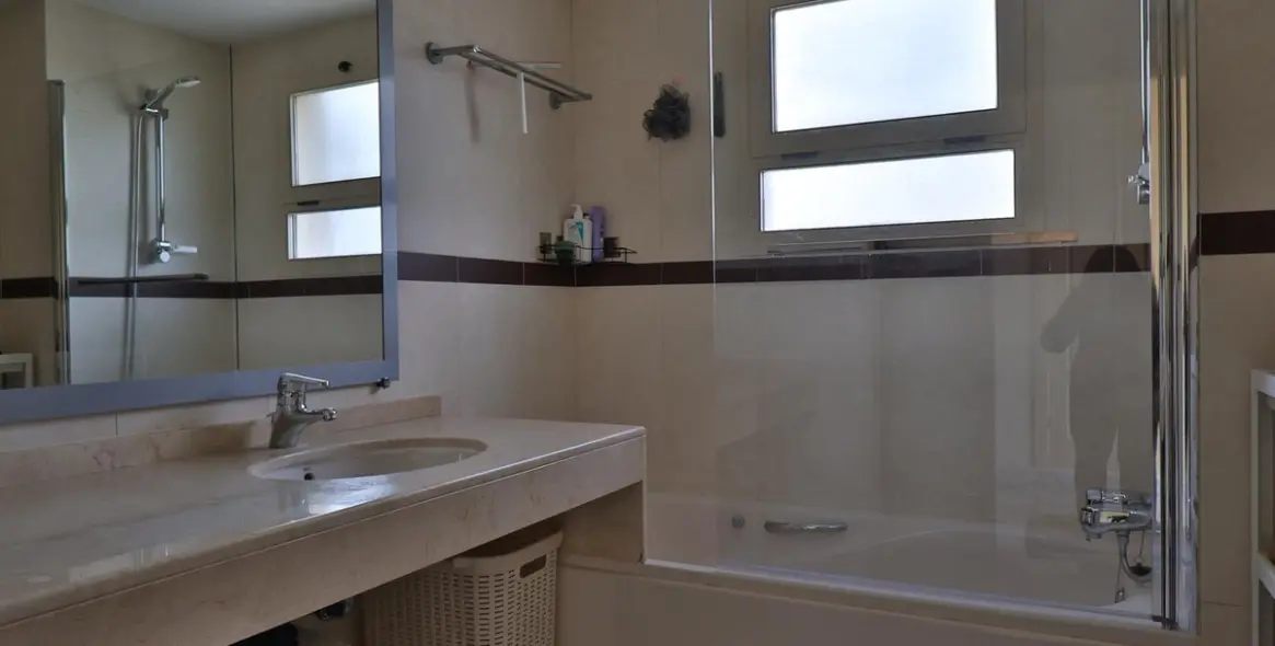 Sale of ground floor apartment in Mijas 37