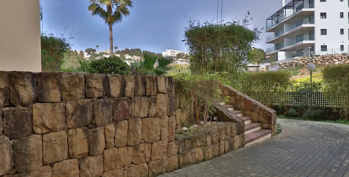 Sale of ground floor apartment in Mijas 51